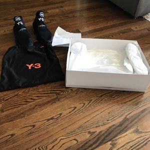 Size 10.5 y3 sneakers